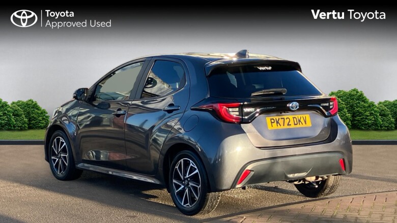 Toyota Yaris 1.5 Hybrid Design 5dr CVT Hybrid Hatchback